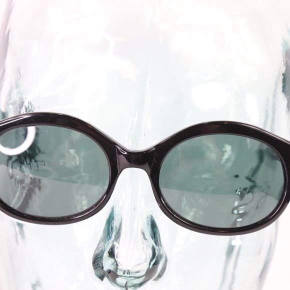 New Vtg 90s DKNY Cat Eye Frame Sunglasses Black main image 5